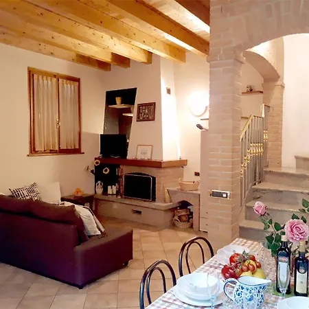 Casa Di Simone Комо